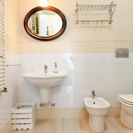 Apartment Dimora Del Castellano House
